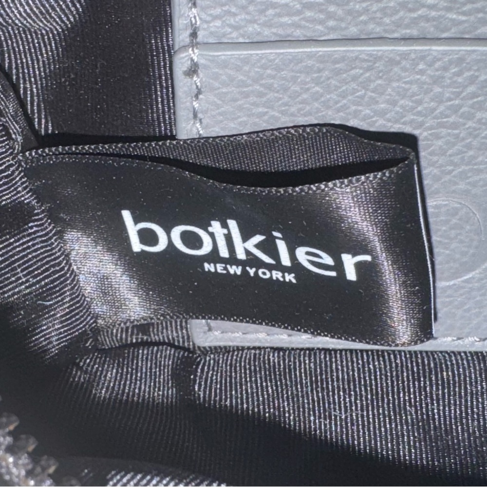 Botkier New York Valentina Mini Camera/Crossbody Bag - Picture 5 of 10